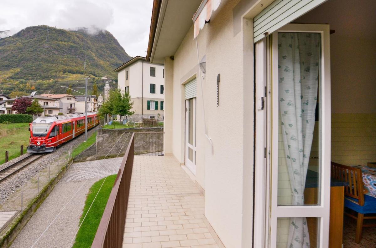 Alp Gruem Apartment - 8 Min Walk To Bernina Express 티라노 외부 사진
